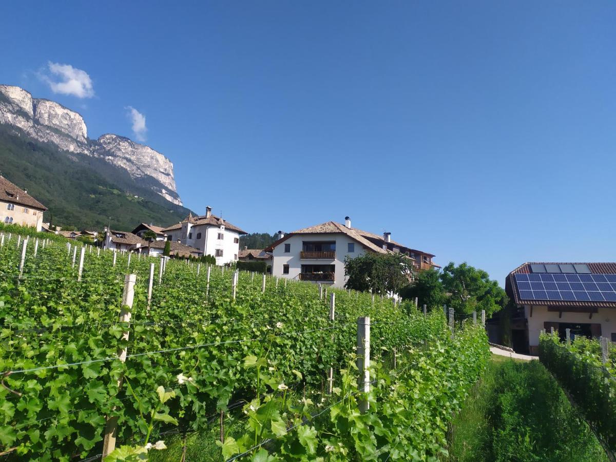 Ferienwohnung Weingut Lahn zu Eppan Eppan an der Weinstraße Exterior foto